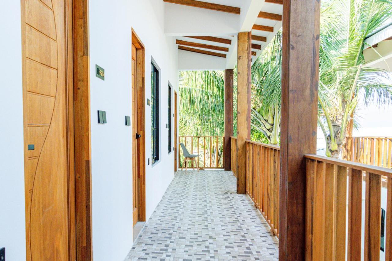 Ahiva Village Fulhadhoo Bagian luar foto
